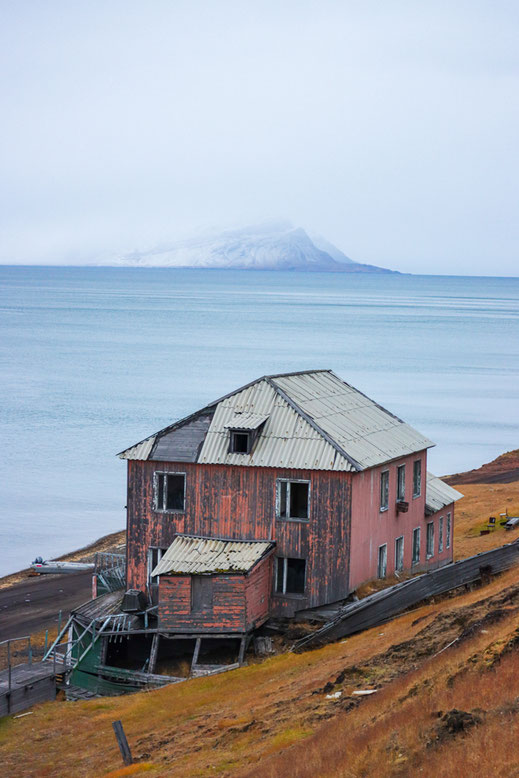 Hiken Barentszburg Spitsbergen